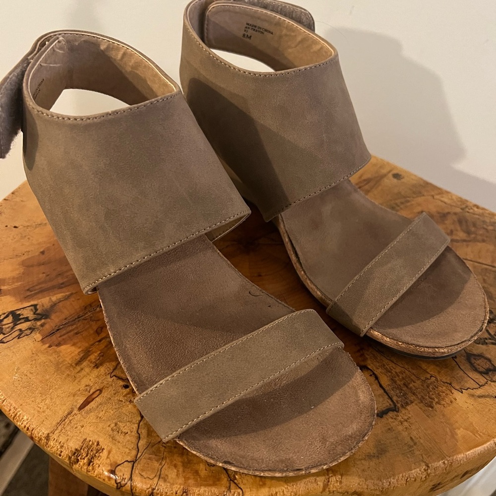 Size 8, women’s Velcro  strap sandals
